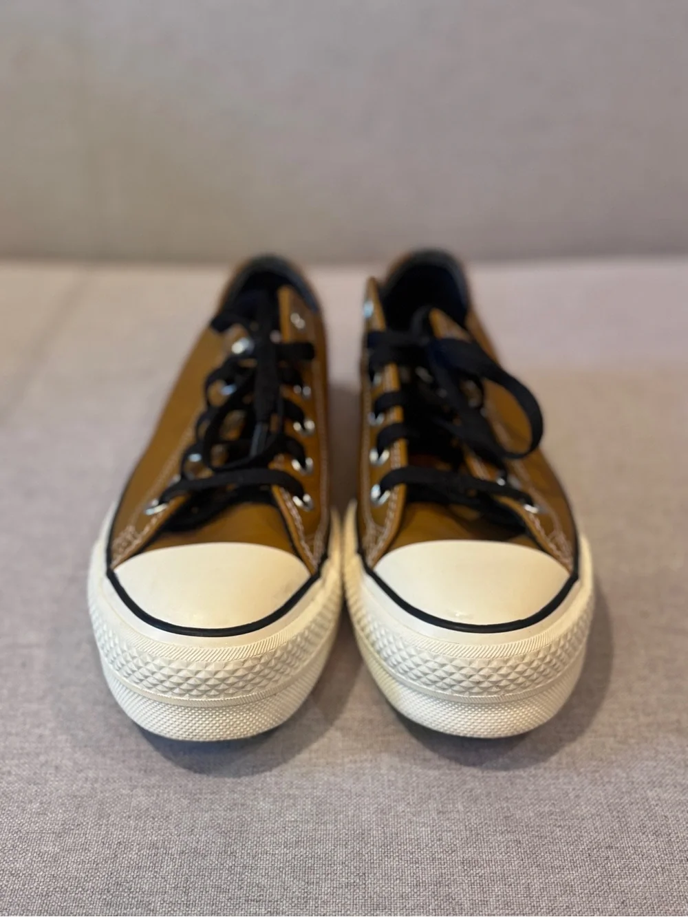 Converse Low Top Vegan Leather Platform Sneaker, Women's 8.5 - Picture 5 of 6